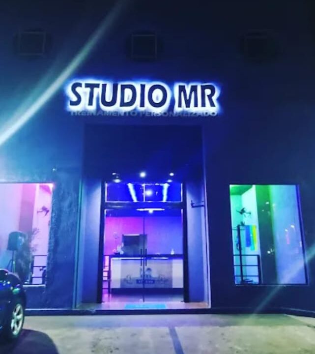 39c037fe-7f8e-407a-8f60-c969cd56194b