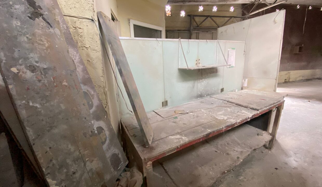 03b0a627-f2fa-494d-9856-2e20ef66c8bc