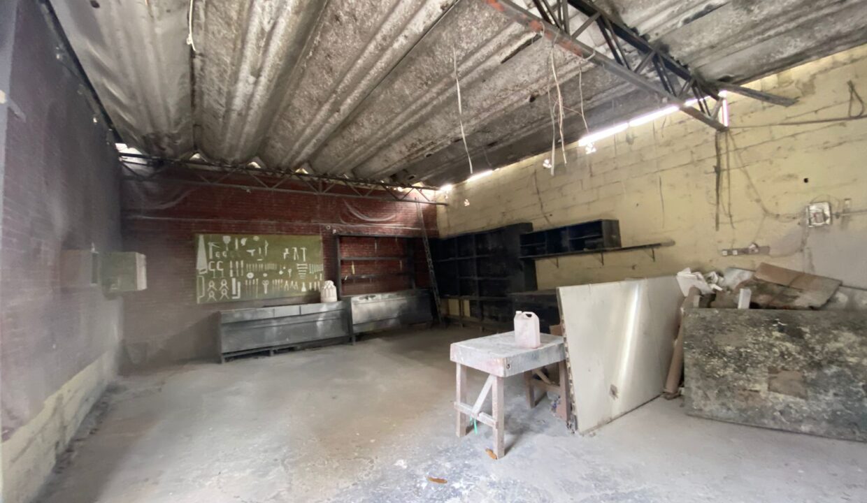 aeb0d854-f8a1-44e6-a4ab-97519d0151d6