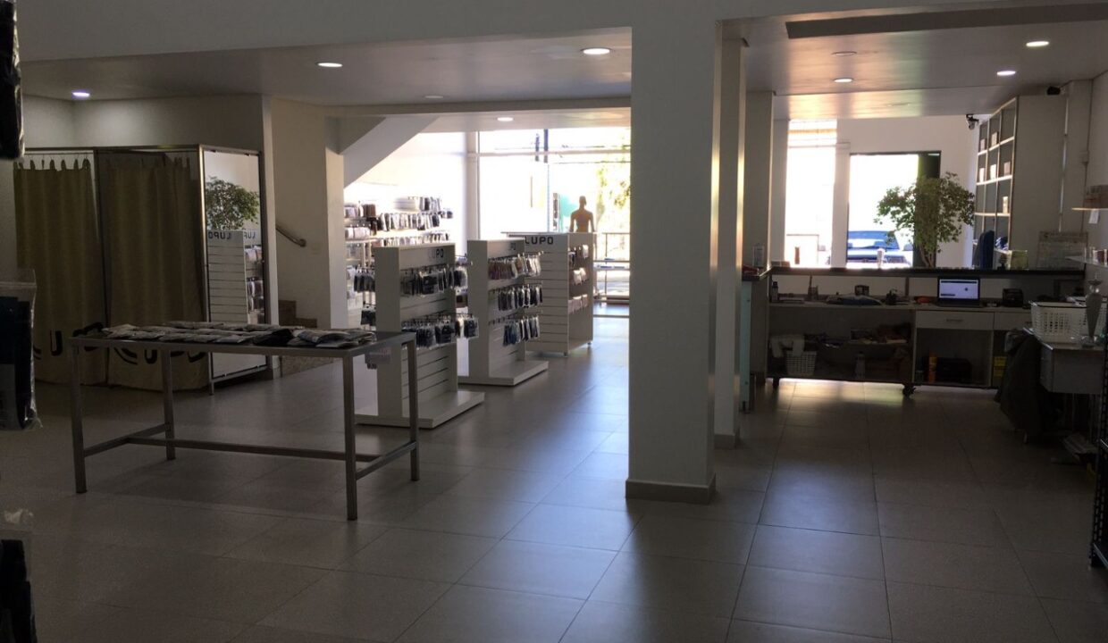 e47d765c-7a7c-4bf3-b0f2-ea2afdb4ca15