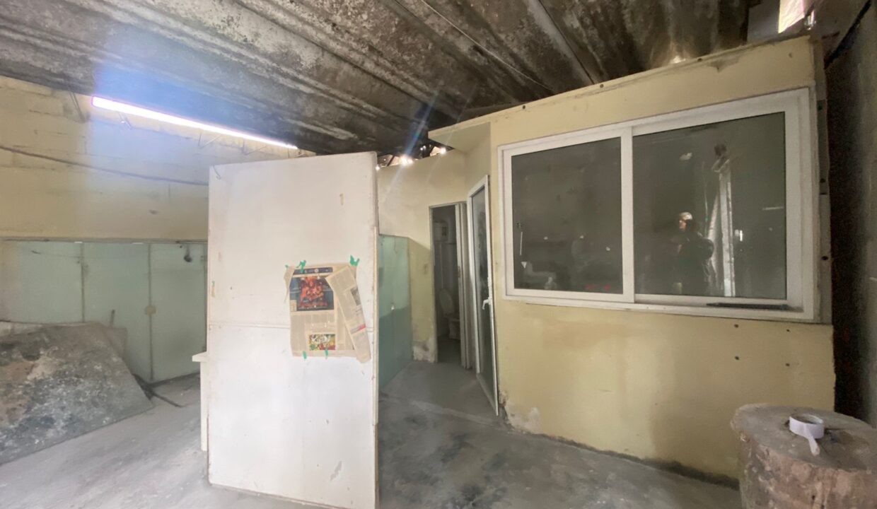 ec687947-2df1-4f6a-a27c-ede1801f76c3