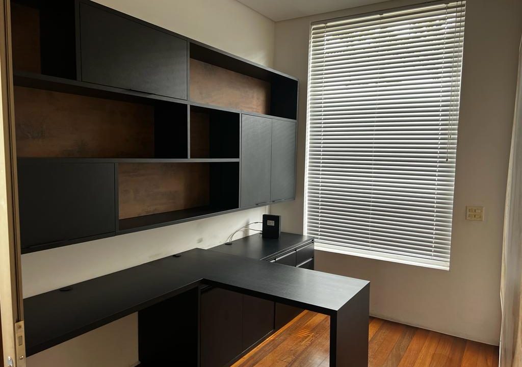 80e6865f-7866-46d9-89f2-7074eec4caf9