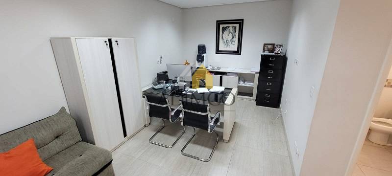 com-6-quartos-para-alugar-247m-no-vila-mariana-sao-paulo (8)