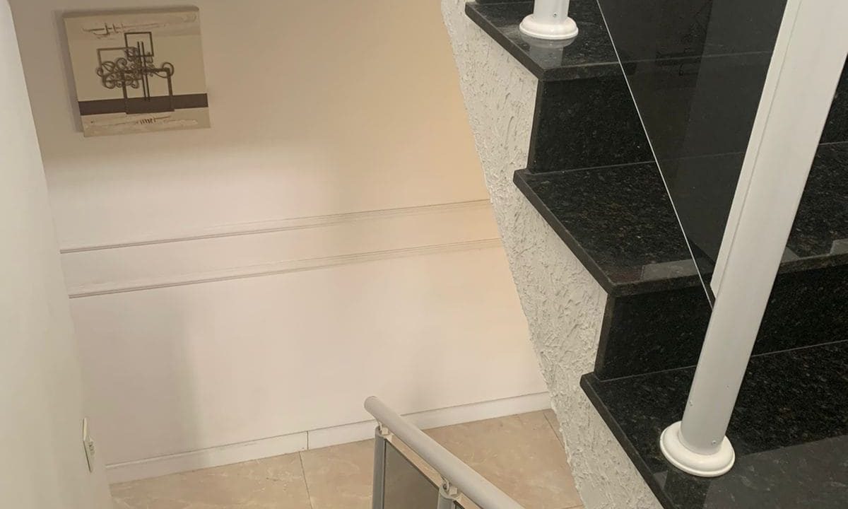 8381a368-ef6a-40c9-ab98-23ba5bb132d6DDD