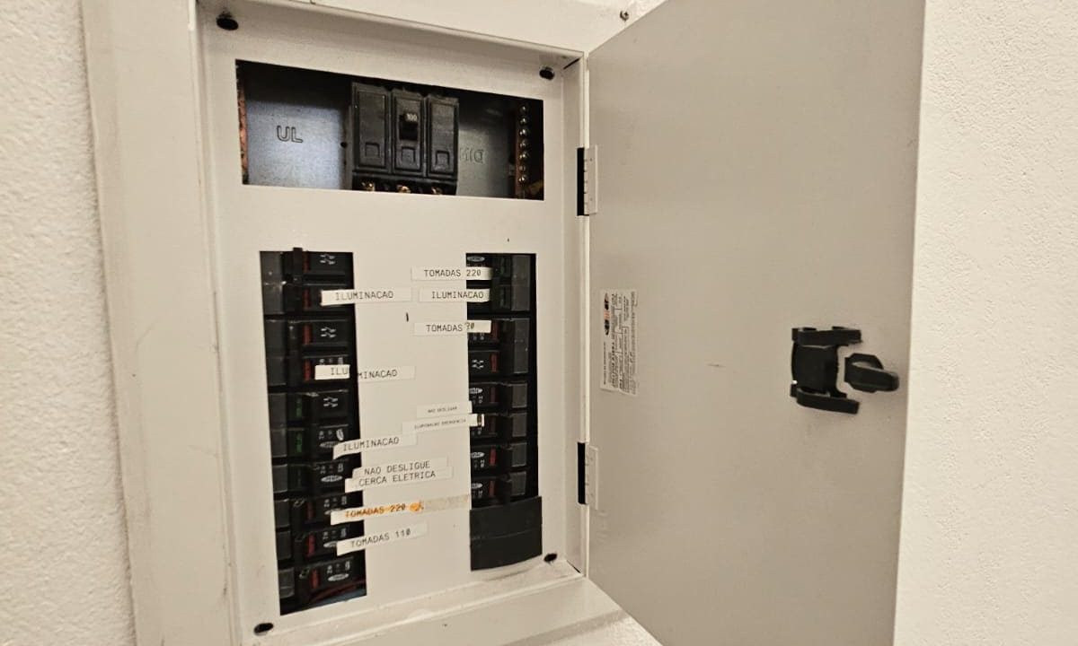 be0233ef-ae1f-4003-bd4c-ae94a62639a6