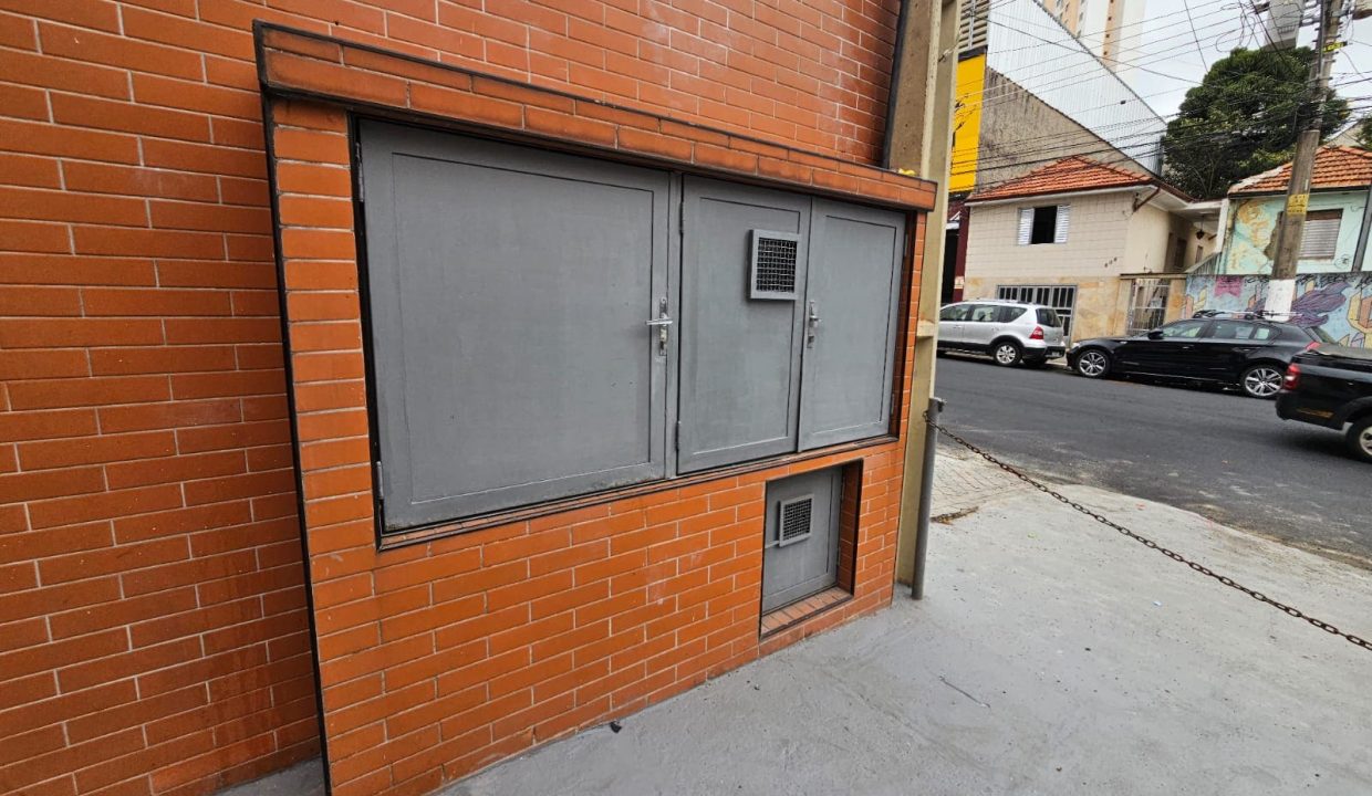 e985ef25-6f0b-4c70-81ca-5a730b388c67