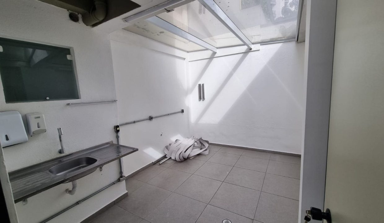 6103bfca-7b4e-4695-9fd0-a410a9ddbd45