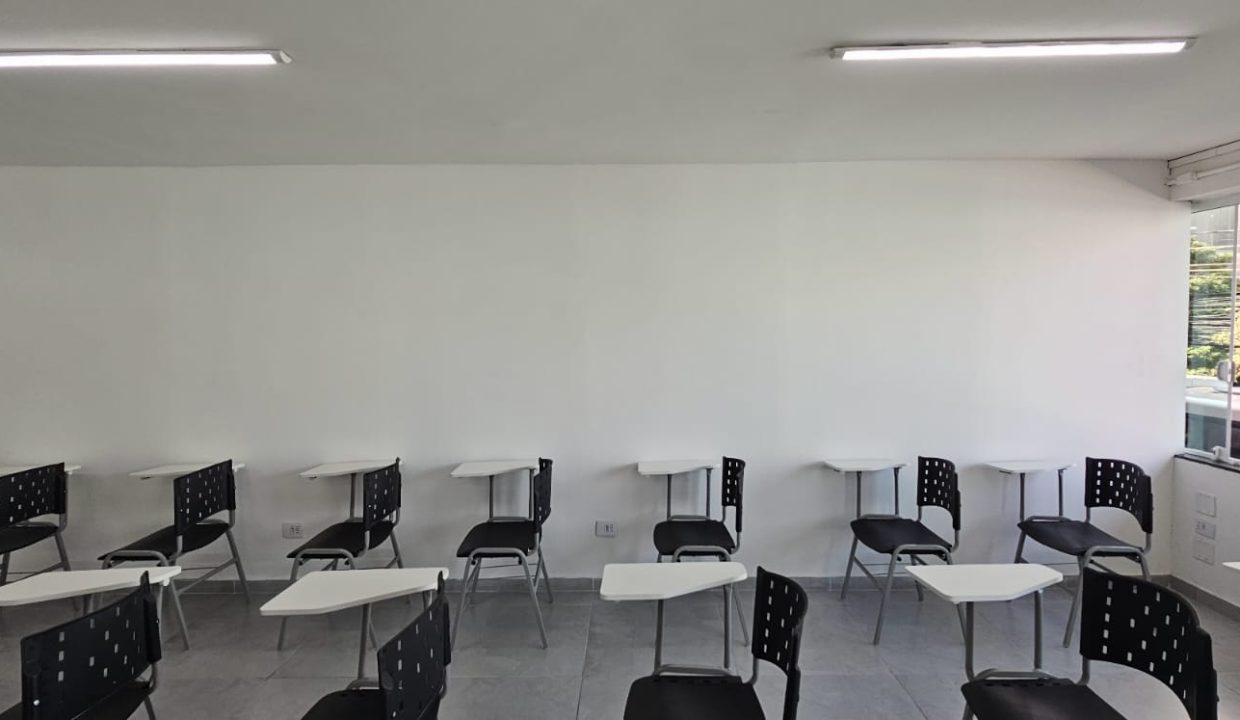 8aaf3f21-f35d-4b64-87df-01d9dc4e6e66 (1)