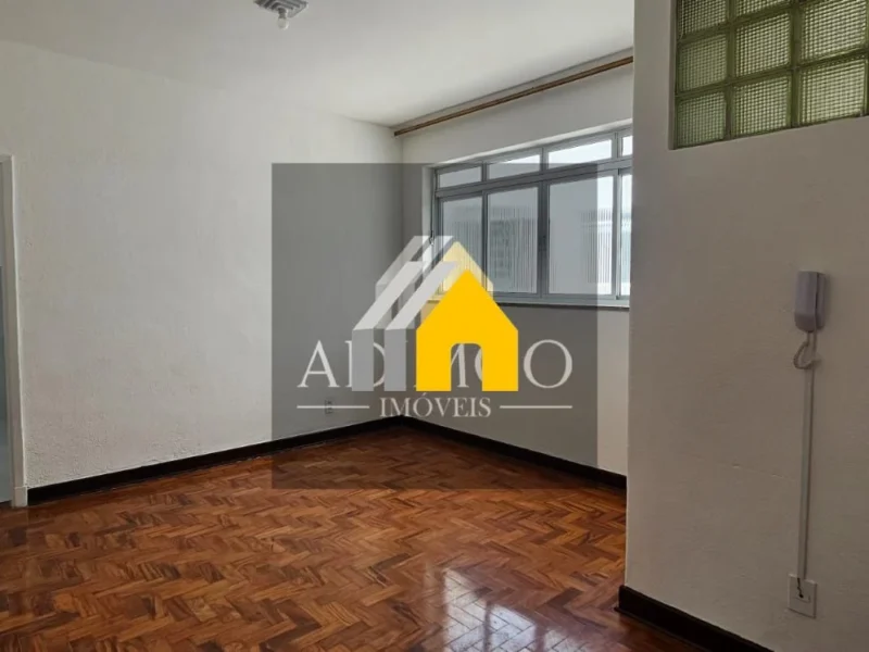 Vende Apartamento Bem Localizado no Brás – Zona Leste