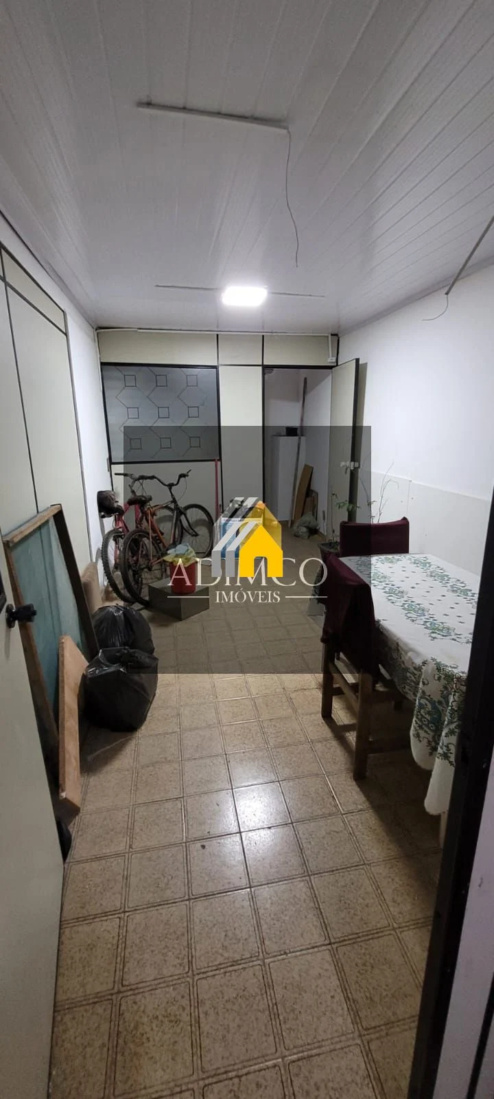 Vende-se e Aluga-se Linda Casa no Belém – Ótima Oportunidade: foto 16 de 30