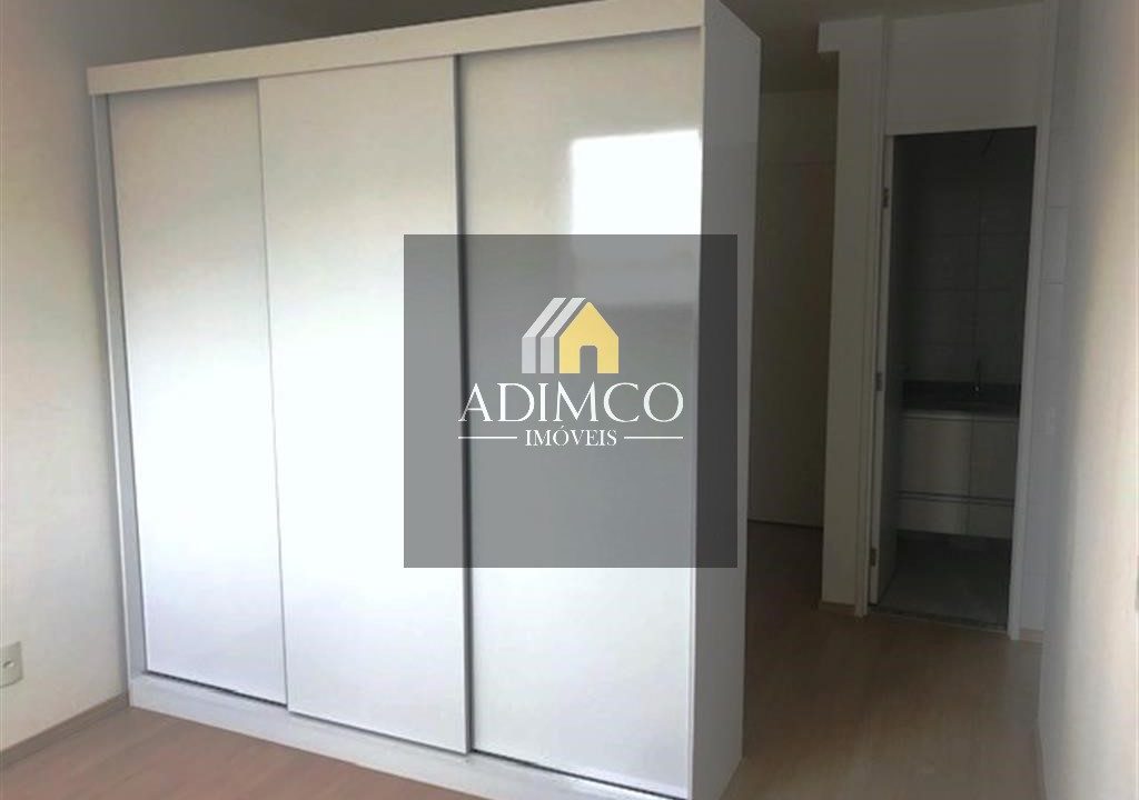 Quarto-armario-Medium
