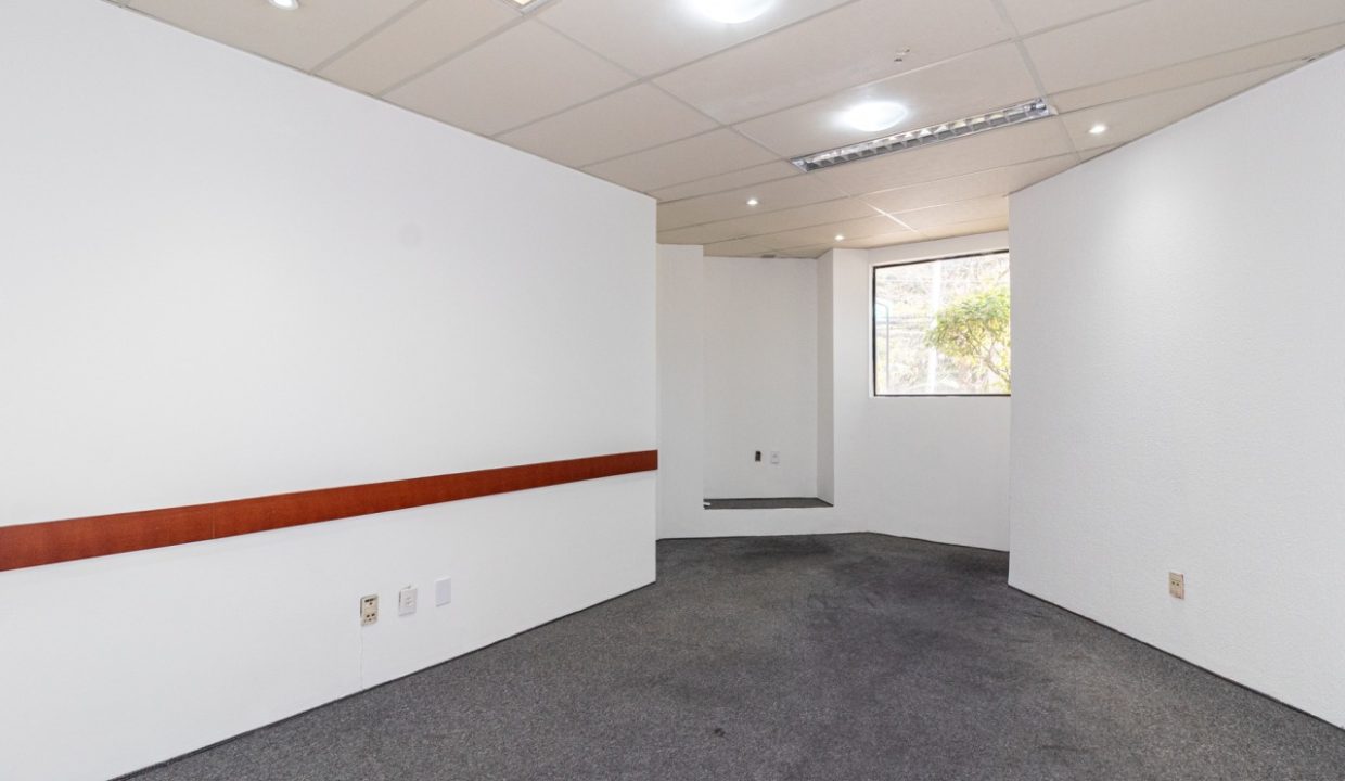 10da08a1-8ef0-411e-914f-b9e820561882