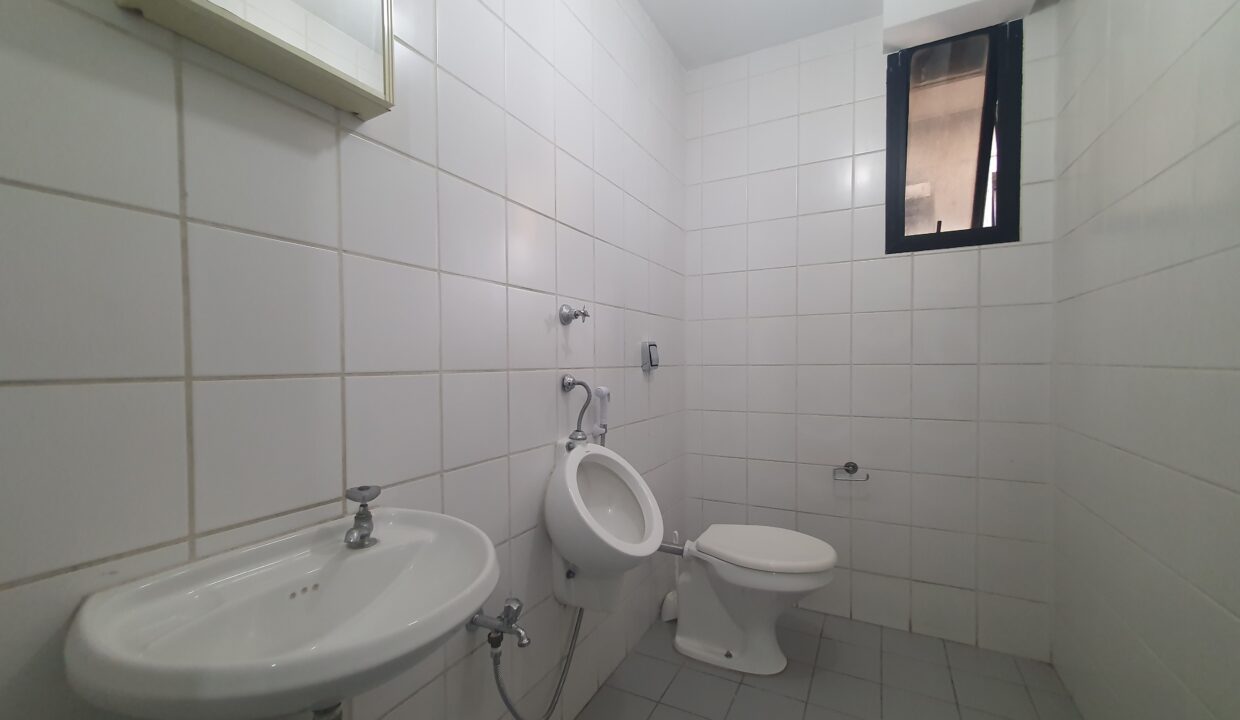 BANHEIRO MASCULINO (2)