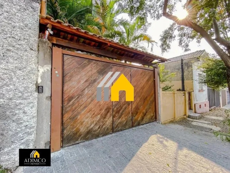 Vende Casa Impecável na Região do Belém – SP
