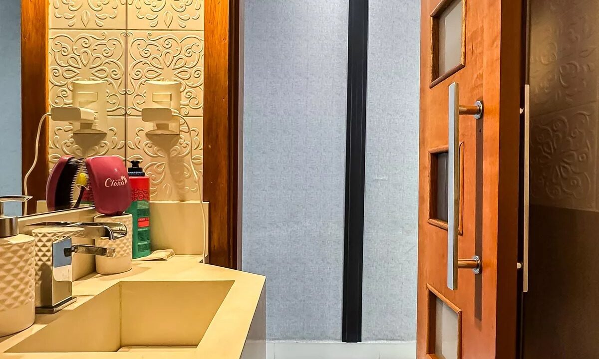 WhatsApp Image 2026-04-18 at 18.13.28 (1)