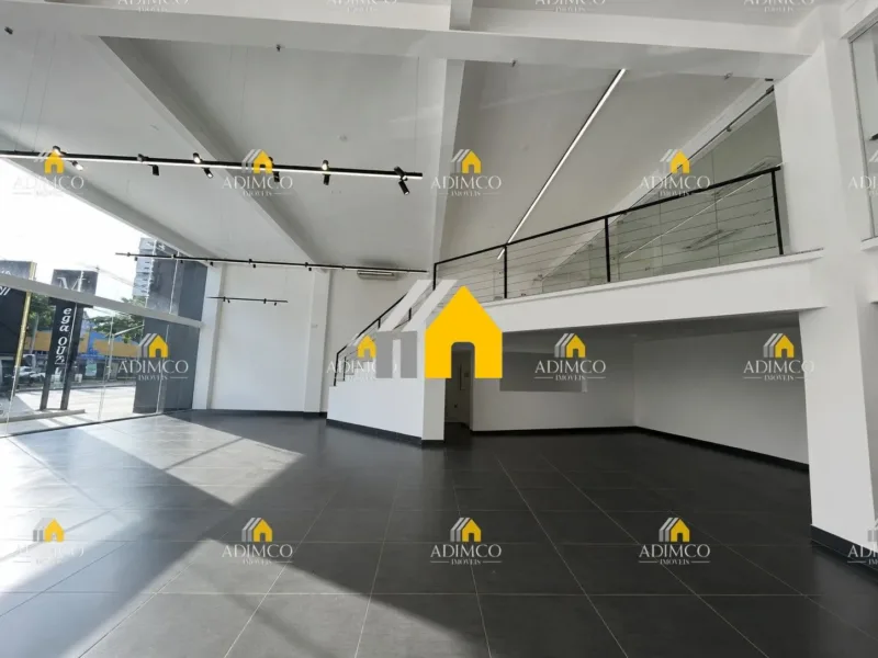 Aluga Ponto Comercial em Moema: foto 2