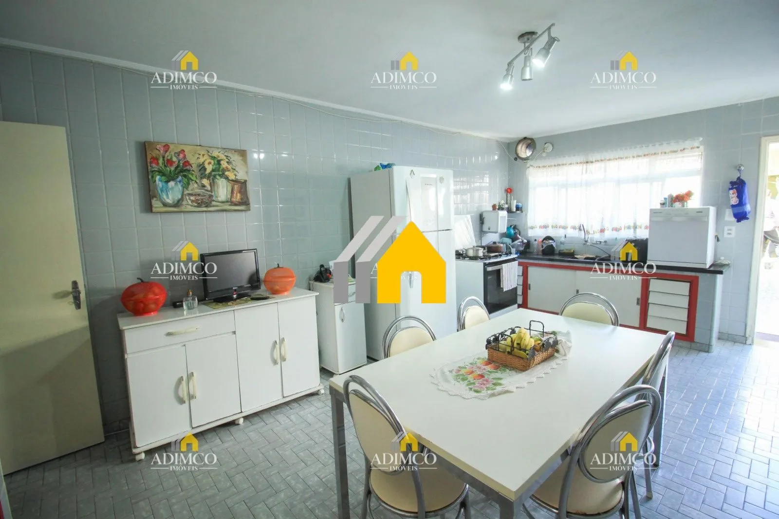 Vende ou Aluga – Casa 3 Dormitórios na Água Rasa com 157m²: foto 12 de 23