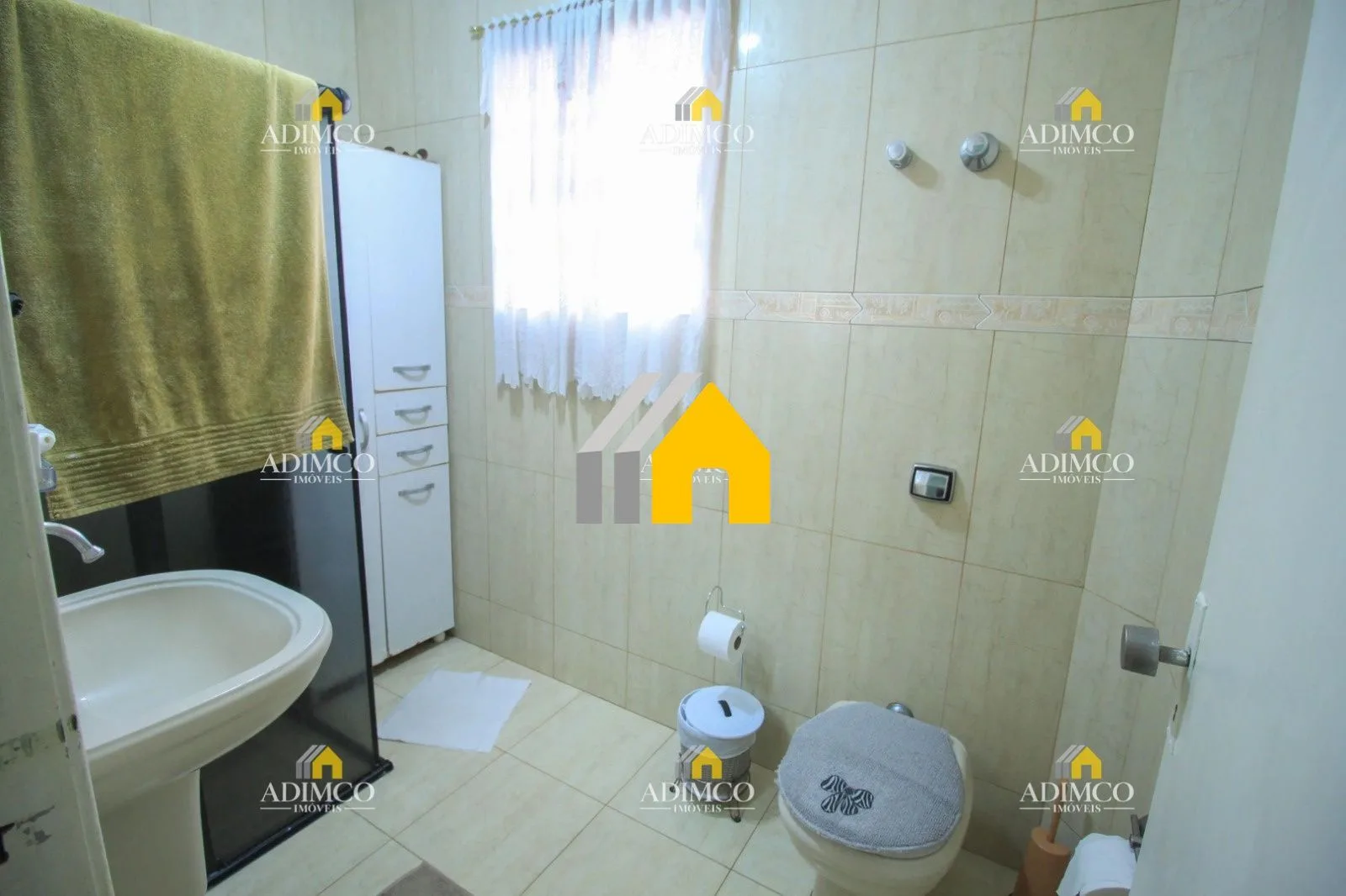 Vende ou Aluga – Casa 3 Dormitórios na Água Rasa com 157m²: foto 16 de 23