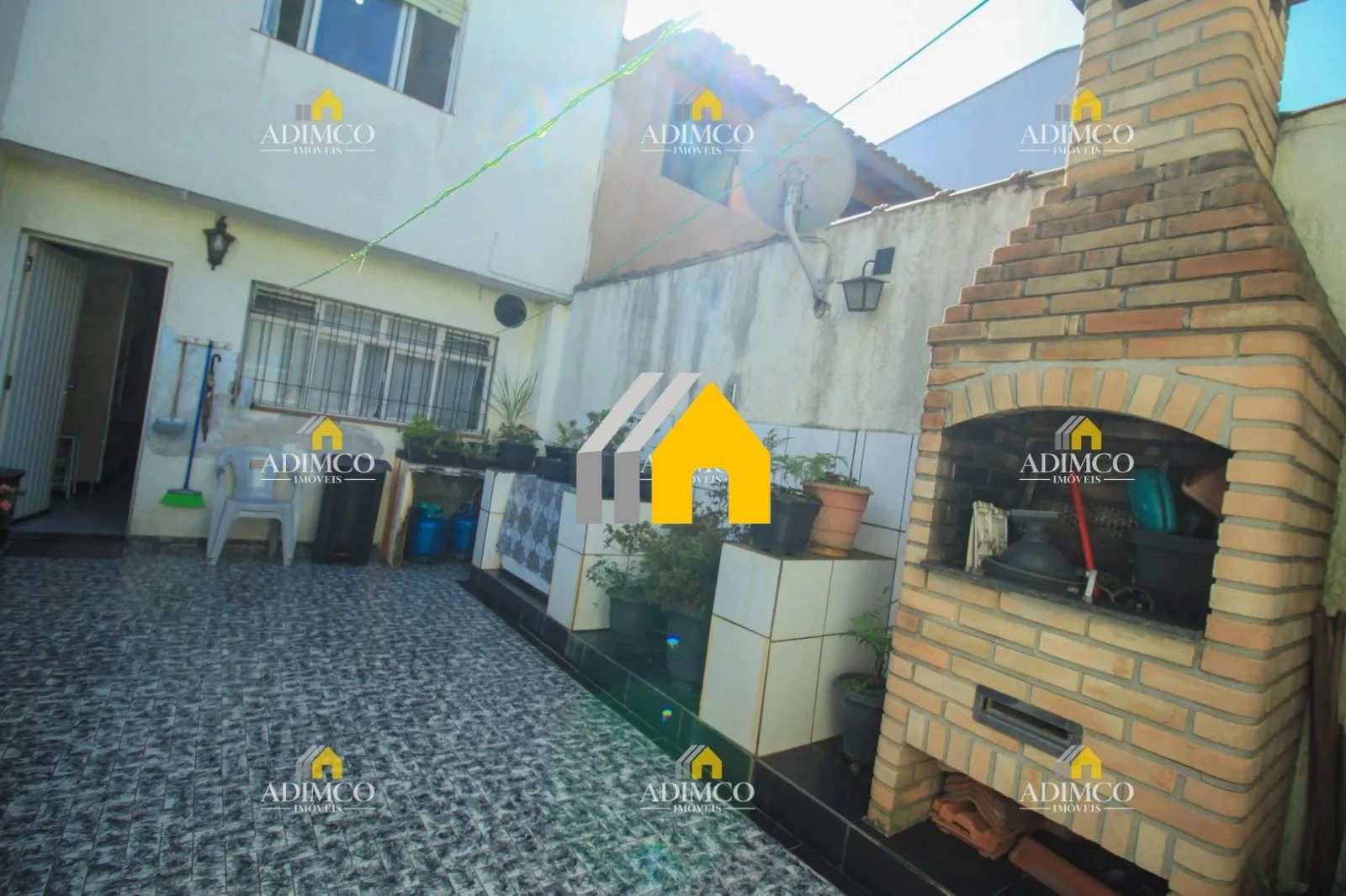 Vende ou Aluga – Casa 3 Dormitórios na Água Rasa com 157m²: foto 9 de 23