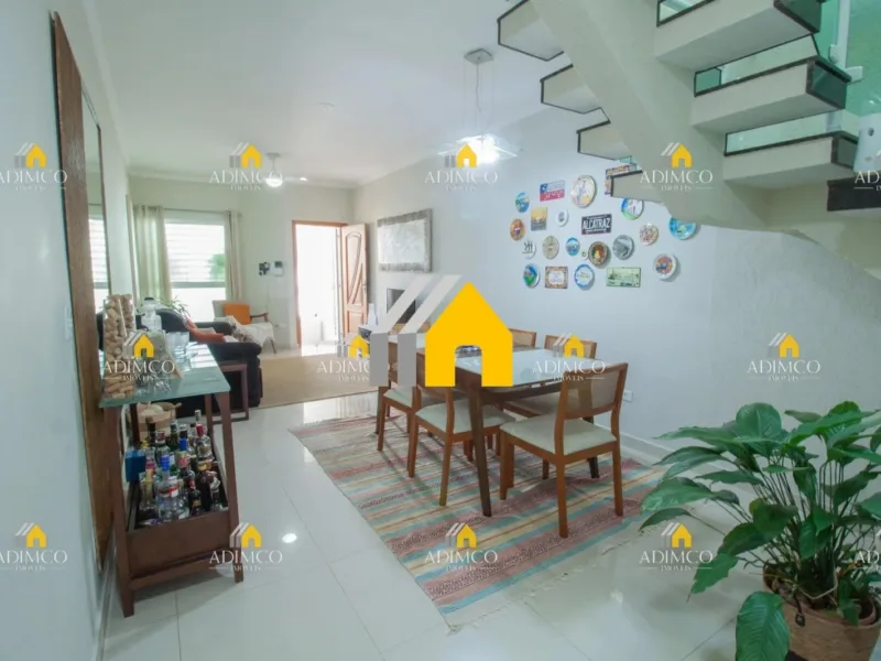 Aluga Casa 3 Dormitórios com 2 Vagas na Mooca