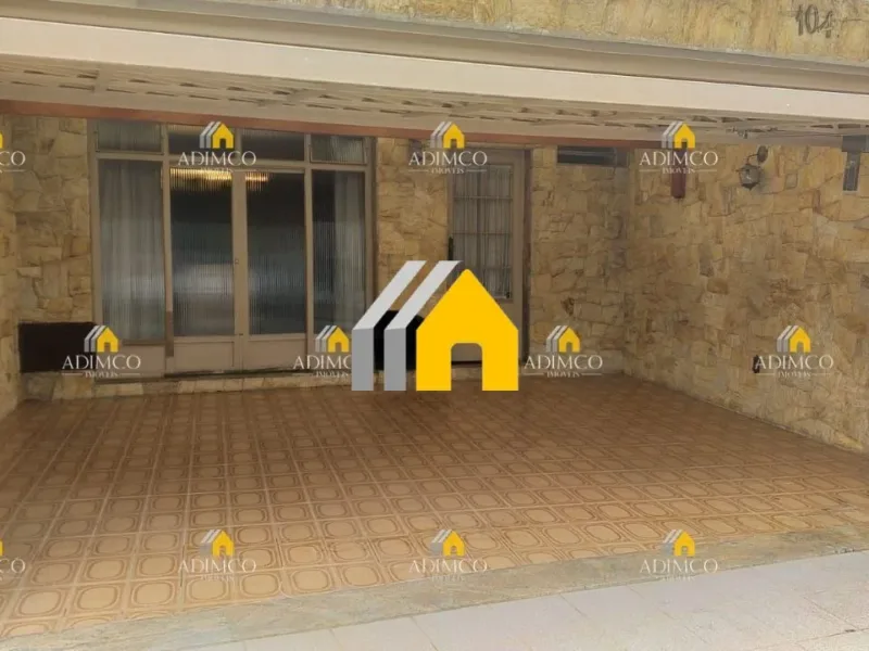 Vende Casa 5 Dorms, 2 Suítes e 3 Vagas no Bom Retiro