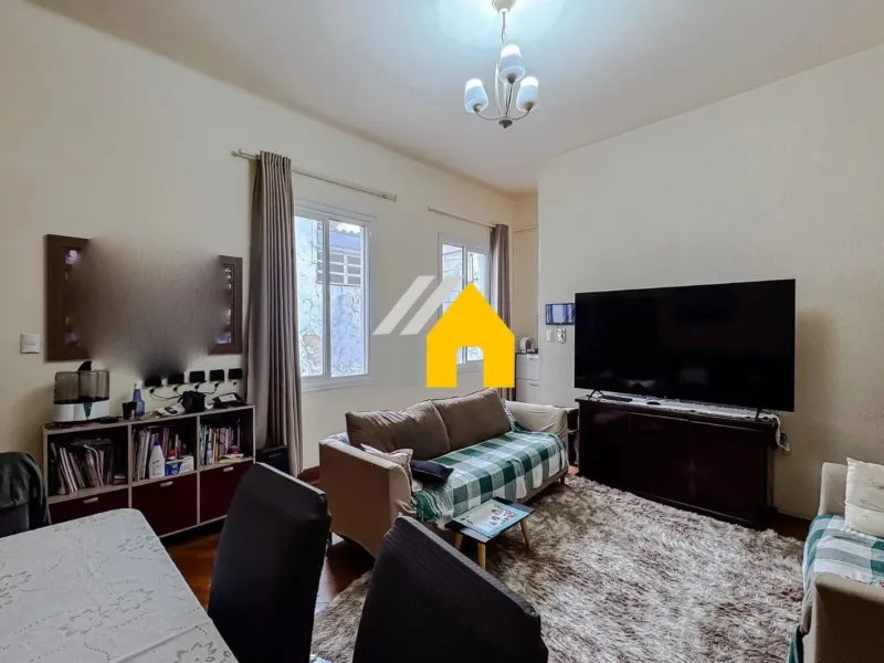 Vende _ Sobrado com 6 Dormitórios, Terreno de 180 M² – Belém: foto 2
