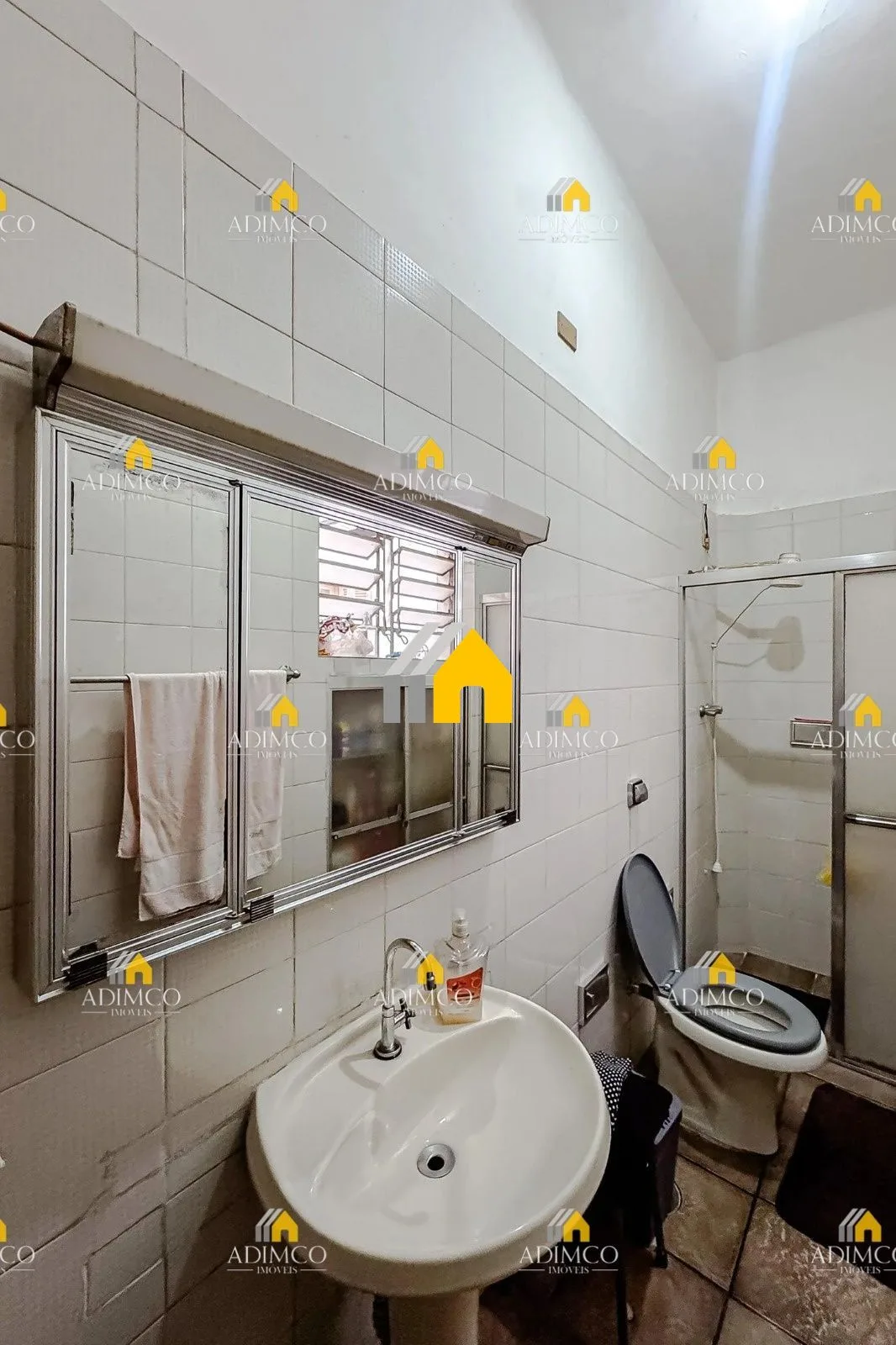 Vende _ Sobrado com 6 Dormitórios, Terreno de 180 M² – Belém: foto 25 de 30