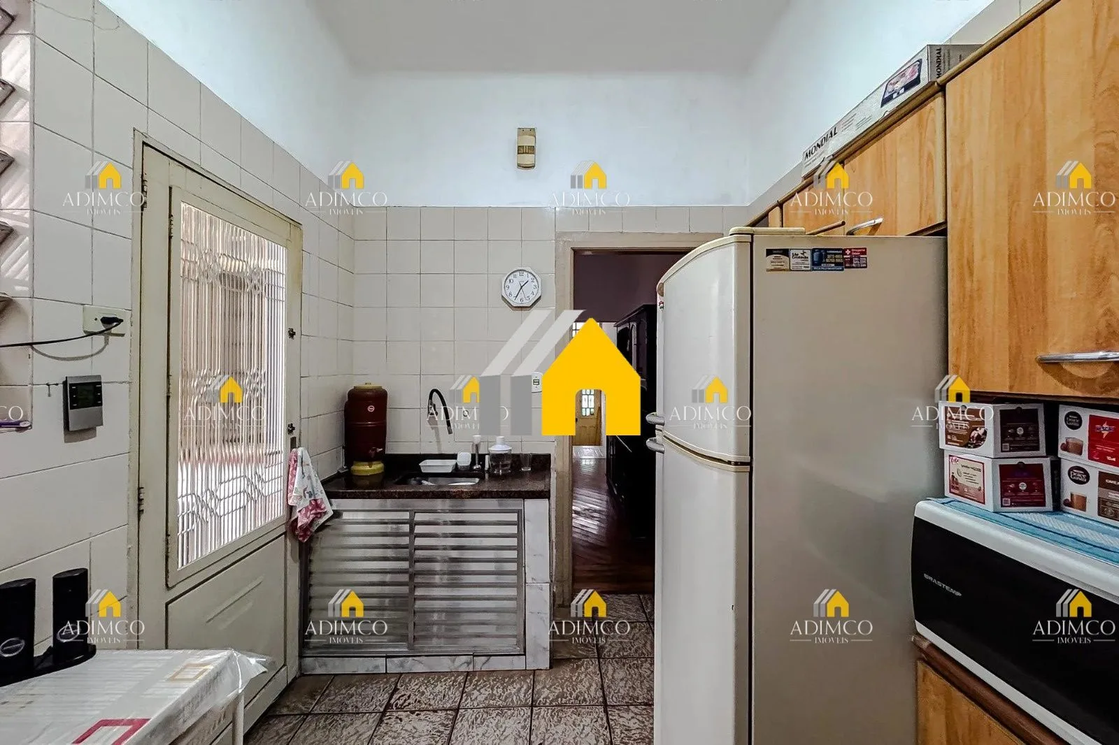 Vende _ Sobrado com 6 Dormitórios, Terreno de 180 M² – Belém: foto 28 de 30